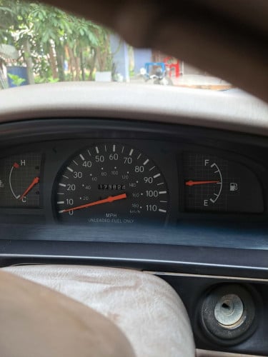 ឡានស្អាតអត់សូវជិះ