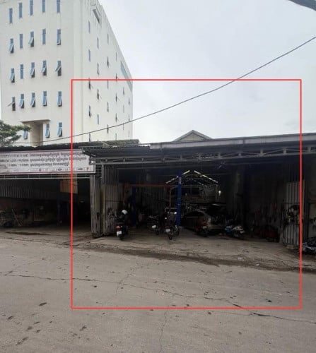 ឃ្លាំងជួលនៅ បឹងសាឡាង