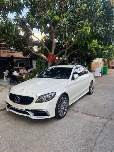ឡានលក់ម្ចាសដើម 015 C300