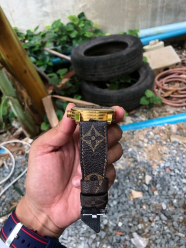 ចង់លក់នាឡិកា១220ចង់បានឆាតមក
