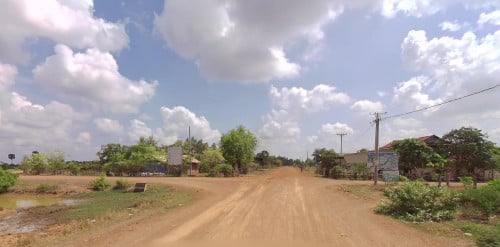 ដីលក់ផ្លូវ44 គីឡូ8 កំពង់ស្ពឺ