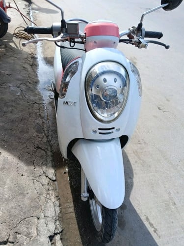 លក680$ម៉ាស៊ីនស្អាតមានពន្ធកាតគ្រីត្រឹមត្រូវ។0963846050