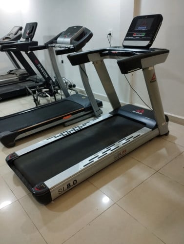 លក់ម៉ាស៊ីនរត់មួយទឹក 700$ ☎️0963004304
