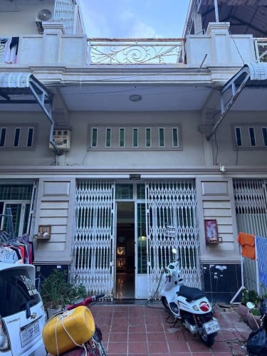 ផ្ទះលក់តម្លៃក្រោមទីផ្សារ $79,000 ម្ចាស់ប្រញាប់លុយ