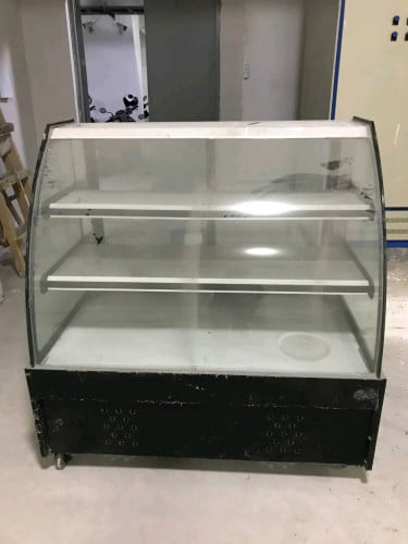 ទូរនំខេក មួយទឹក នៅស្អាត80% លក់ 150$ ចរចារបានតិចតួច
