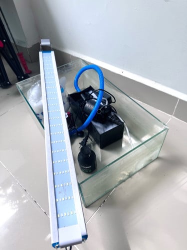 អំពូលទូត្រី 80cm ម៉ូទ័រចម្រោះតូចធំ២