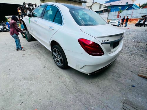 奔驰C Benz-C300 AMG