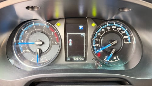 ទើបកាត់បានក្តៅៗ Hilux Rally 022  4X4 ហ្សុីន១ជុំ