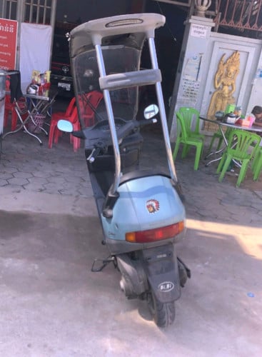 លក់ម៉ូតូHonda Calina