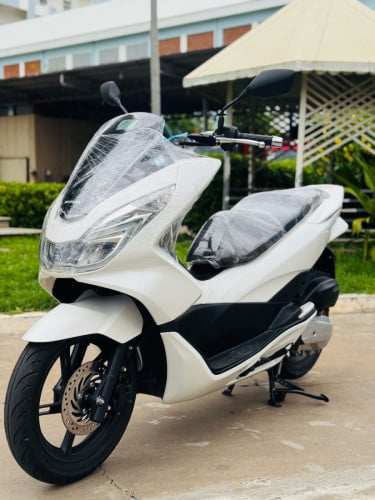 ក្រដាសពន្ធ HONDA PCX 017ជប៉ុនសុទ្ធ100% កម្លាំង125cc ធានាម៉ូតូស្អាតខ្ចីអេម98% តំលៃ1930$ Freeផ្លាកលេខ✅
