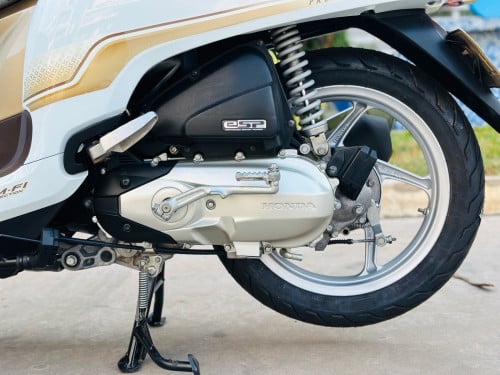 ផែនម៉ូតូស្អាតខ្ចី HONDA SCOOPY I 021ក្រុមហ៊ុនNCX ម៉ាស៊ីនអេមហាប់នែនស្ងាត់សំណុំហ្សីន95%ជិះស្រួលមានពន្ធ