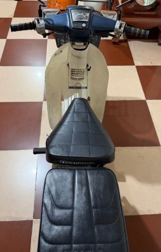 ម៉ូតូ Honda super cub 90