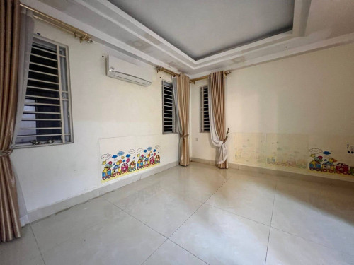 - ផ្ទះសម្រាប់ជួលនៅសែនសុខ/ House for Rent in Sen Sok area.