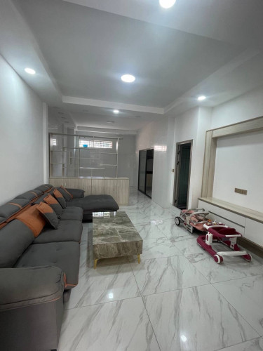វីឡាកូនកាត់សម្រាប់លក់ House LC1 ច្បារអំពៅ 75000ចរចា
