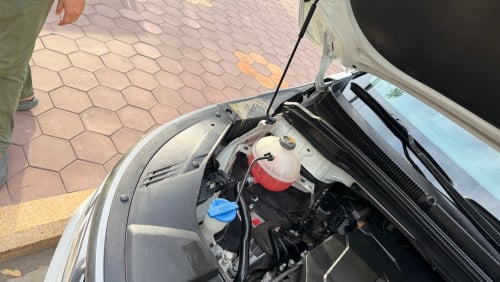 មហាសែនថ្មី Kia Grand Carnival ម៉ាស៊ូត Full 11 កៅអី