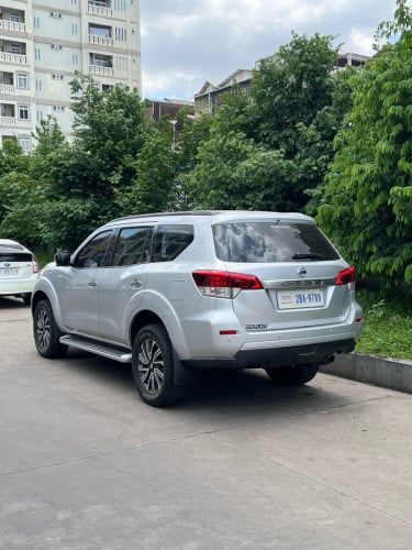 ឪមហាថ្មី NISSAN TERRA 2019 ម្ចាស់ដេីម ម៉ាសុីនម៉ាស៊ូត
