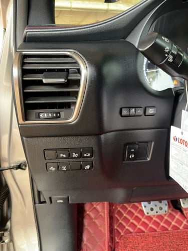 លក់ឡានជិះផ្ទាល់ nx200t 2015 fsport ក្នុង ឆឺរី ប៉ុង២ ប៊ូតុង៦