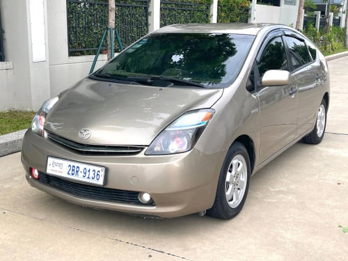 ខ្ចីណាស់! ផែនកម្រ! Prius 08 ពាក់កណ្តាលហ្វ៊ូល ក្នុងលឿង