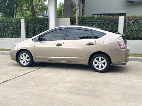 ខ្ចីណាស់! ផែនកម្រ! Prius 08 ពាក់កណ្តាលហ្វ៊ូល ក្នុងលឿង