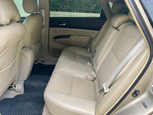ខ្ចីណាស់! ផែនកម្រ! Prius 08 ពាក់កណ្តាលហ្វ៊ូល ក្នុងលឿង