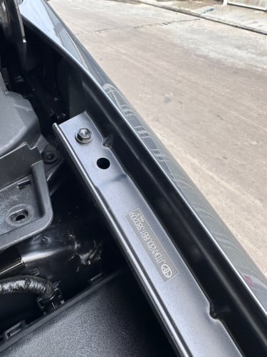 លក់ Prius 2011 Option2 Android&កាប៊ោនហើយ ធានាទឹកថ្នាំសុីនមួយជុំ