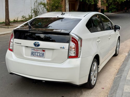 មហាថ្មីPrius 2013 opt5 JBL