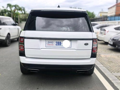 ឡានលក់ Rang Rover Vogue 2015 LWB តួវែង V6សាំងឡាននៅស្អាត នៅថ្មី