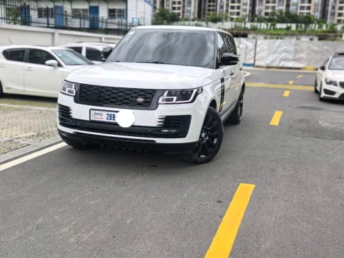 ឡានលក់ Rang Rover Vogue 2015 LWB តួវែង V6សាំងឡាននៅស្អាត នៅថ្មី