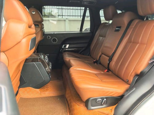 ឡានលក់ Rang Rover Vogue 2015 LWB តួវែង V6សាំងឡាននៅស្អាត នៅថ្មី