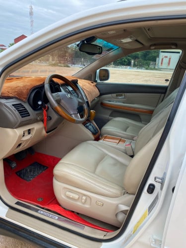 ឡានលក់ RX330/05/p2 តំឡៃ16500$ 015375083