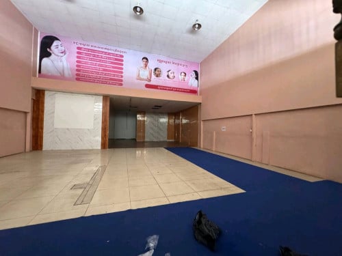 ផ្ទះអាជីវកម្មសម្រាប់ជួល / Shophouse for Rent