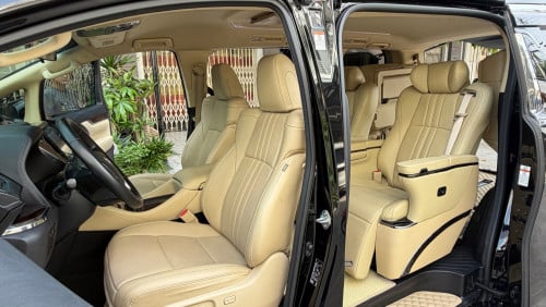 មហាសែនថ្មី Toyota Alphard 015 up 024 Hybrid