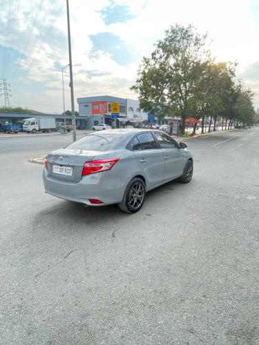 ឡានលក់ Toyota vios 014 ធានាឡានស្អាតអត់បុក១០០% ឯកសារគ្រប់ទិញពីម្ចាស់ដើម លេងគុជម៉ាញ៉េអែនត្រូយហើយ ។