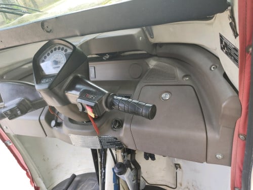 ម្ចាស់ដើម TVS 023 កំលាំង: 225cc