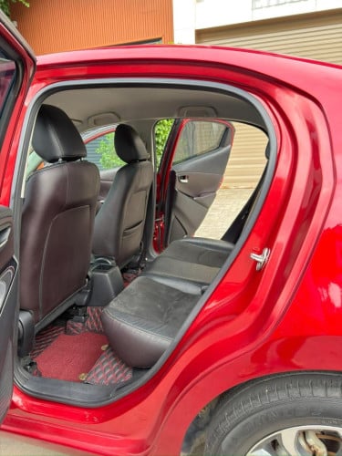 ๐ แแ แถแแแแแแแธ แแแแธ 99%Mazda2 2020 full option