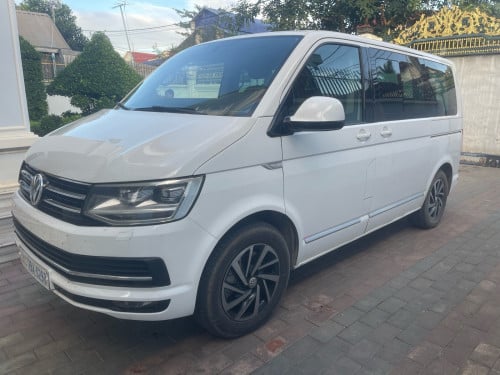 លក់ Volkswagen MULTIVAN 2019 V4