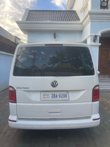 លក់ Volkswagen MULTIVAN 2019 V4