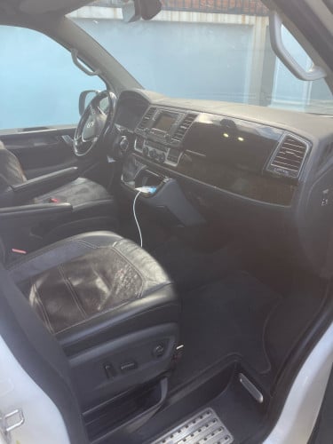 លក់ Volkswagen MULTIVAN 2019 V4