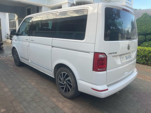 លក់ Volkswagen MULTIVAN 2019 V4