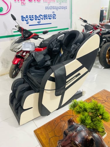 កៅអីម៉ាស្សា ZAHAKA ដាក់លក់8xx$កាលទិញថ្មី1400$ជាងលក់វិញធូរ🔥
