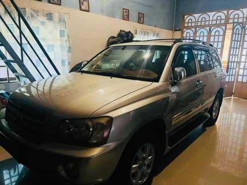 093 500 216/Highlander V6 Year 2002
