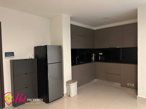 1 Bedroom Condo for Rent at The Peak || 170K