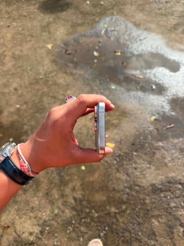 16pro ch 256g battery 91% សានុំ ស្អាត99%