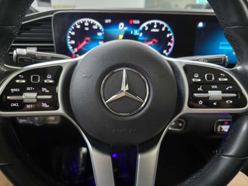 2020 Mercedes-Benz GLS 450 4MATIC.