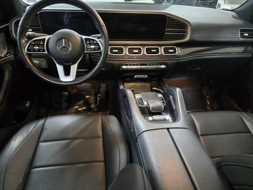 2020 Mercedes-Benz GLS 450 4MATIC.