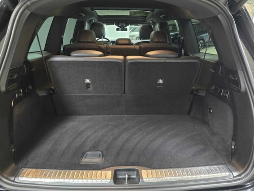 2020 Mercedes-Benz GLS 450 4MATIC.