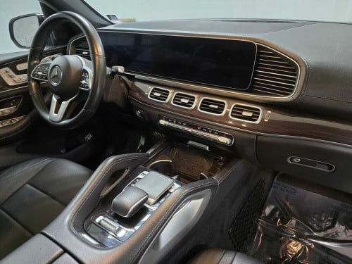 2020 Mercedes-Benz GLS 450 4MATIC.