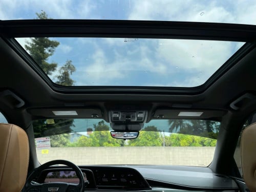 2021 l Cadillac Escalate ESV l 36 Speakers l LWB