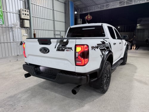 2024 Ford XL up Raptor ម៉ាស៊ូត ឡានស្អាត អត់បុក ប៉ះ