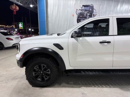 2024 Ford XL up Raptor ម៉ាស៊ូត ឡានស្អាត អត់បុក ប៉ះ